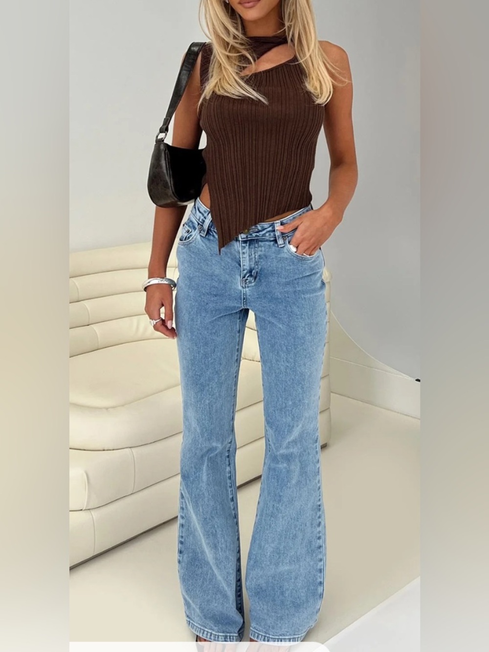 Princess Polly Magic Mirror Mid Rise Bootleg Jeans‎ Ice Wash